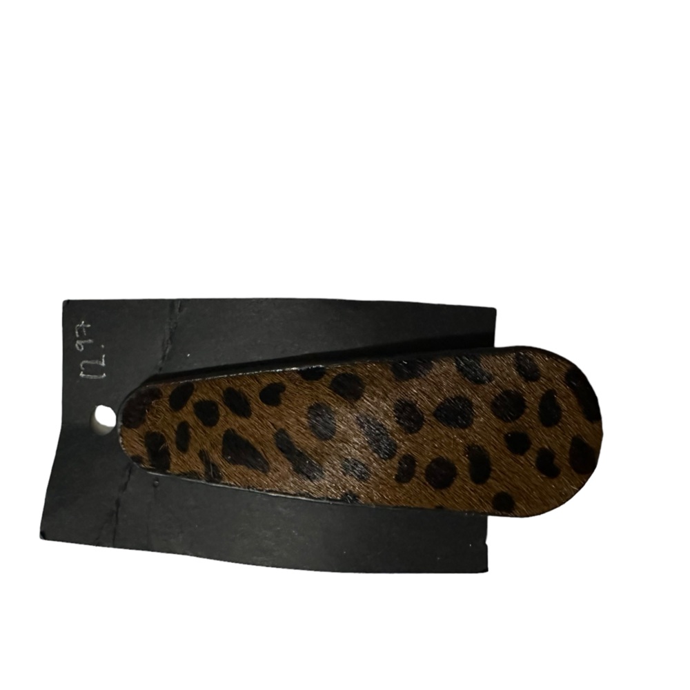 Animal print hair clip